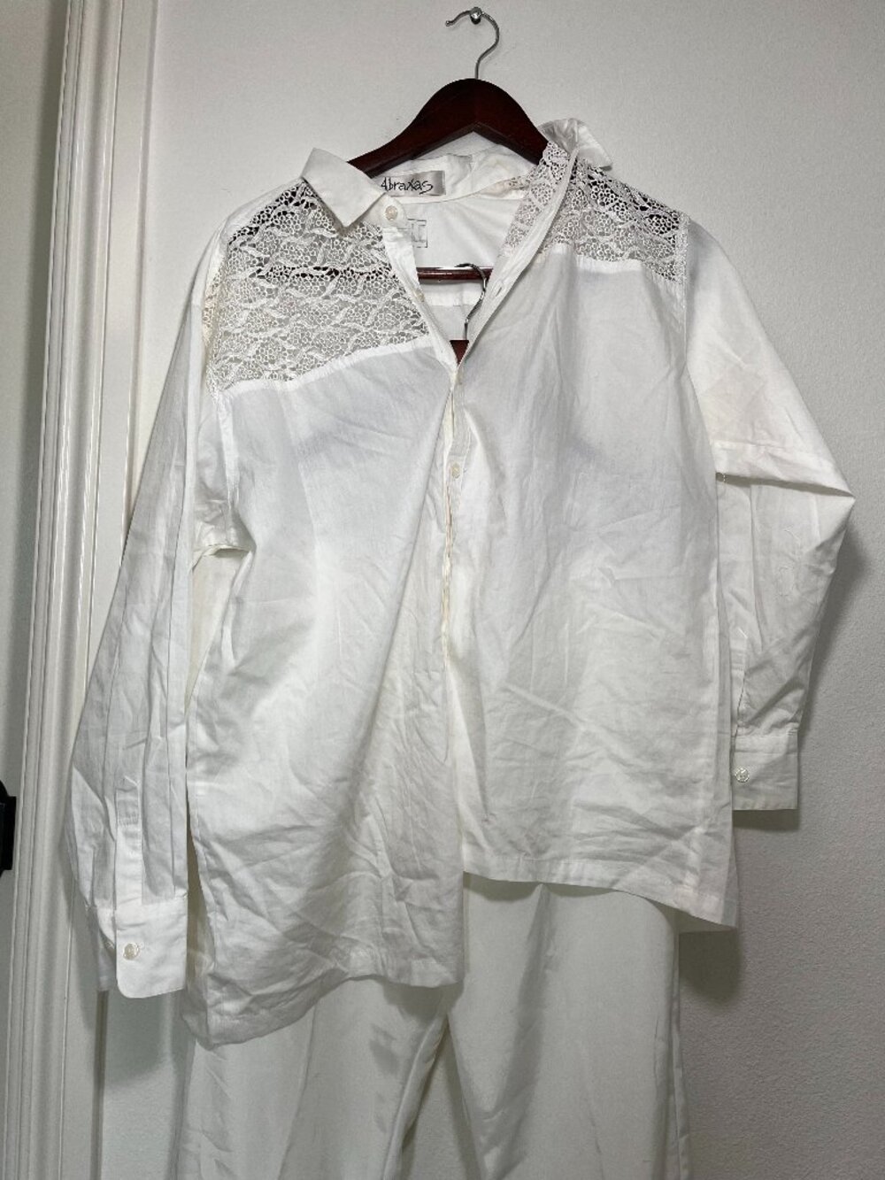 Abraxas Vintage White Windbreaker